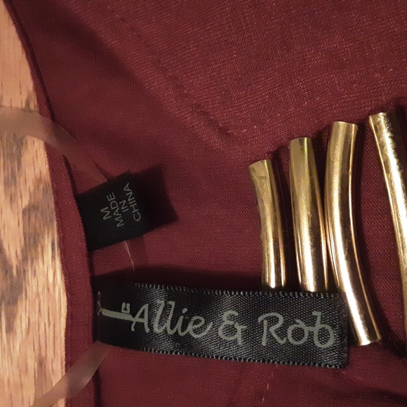 Allie & Rob brand dressy blouse - Picture 5 of 5